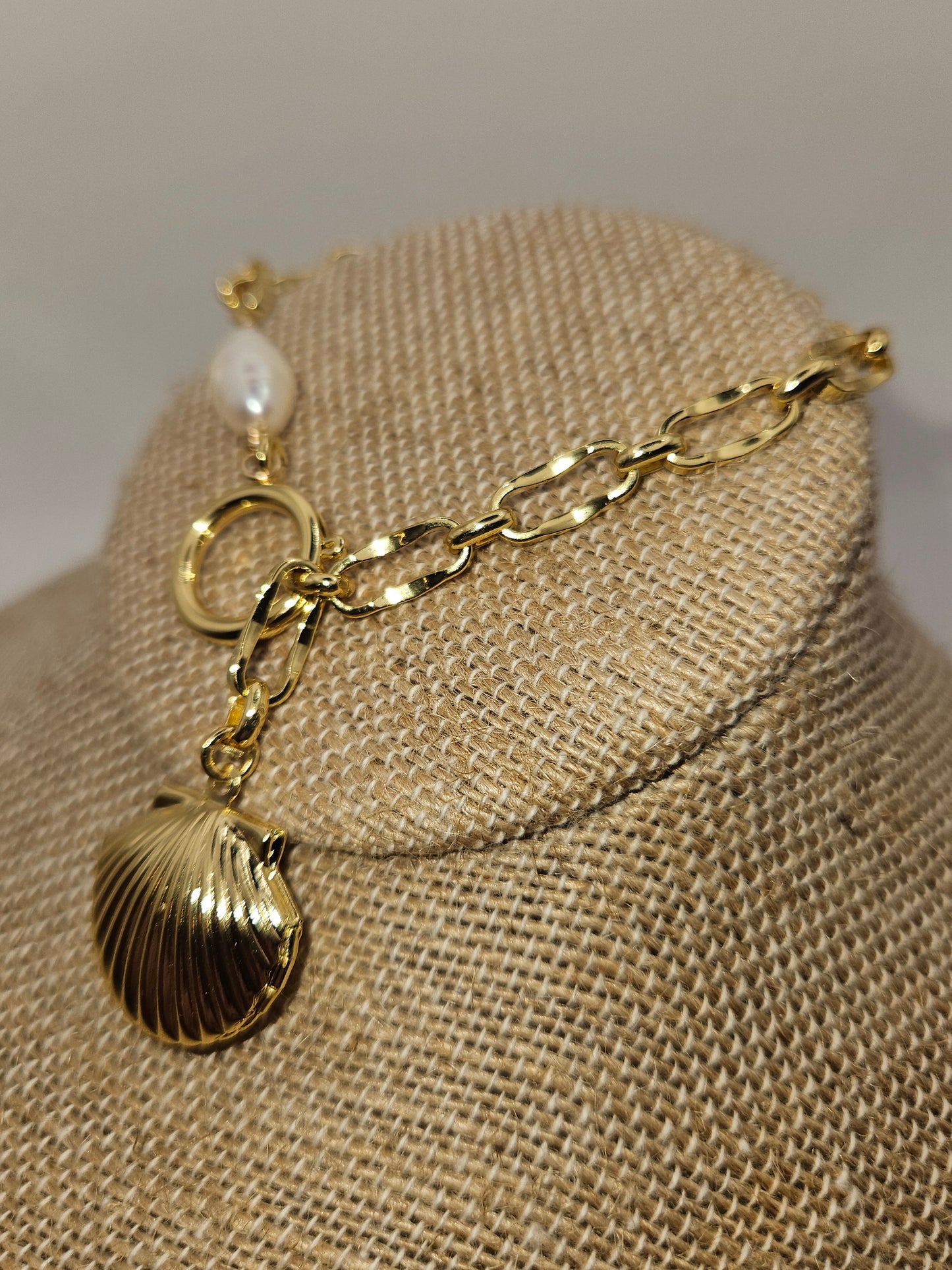 14kgf Shell Locket with Freshwater Baroque Pearl Bracelet
