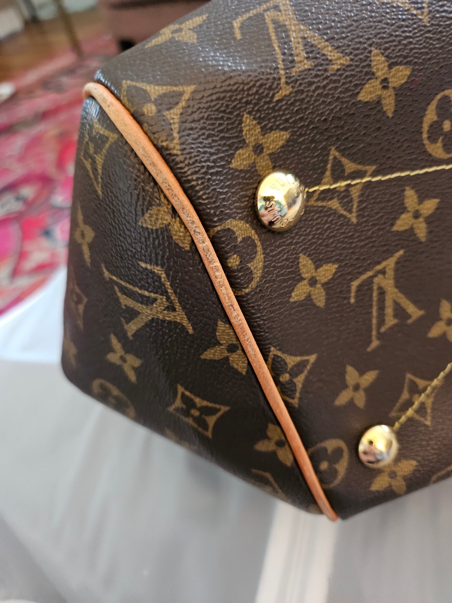 Louis Vuitton Monogram GM Tivoli Bag (VGUC Preloved Condition)