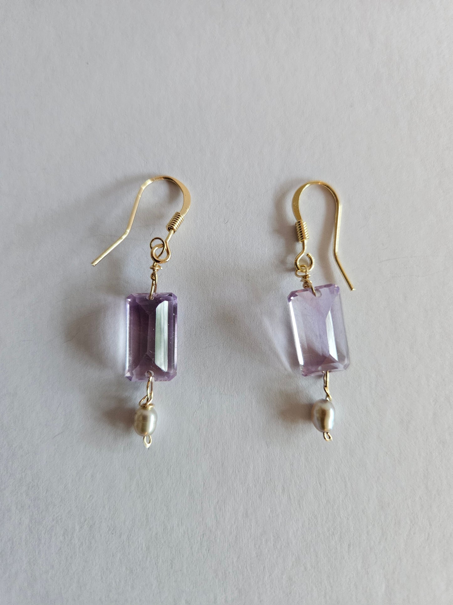 Amethyst & Freshwater Rice Pearl Drop Earrings (14kGF)