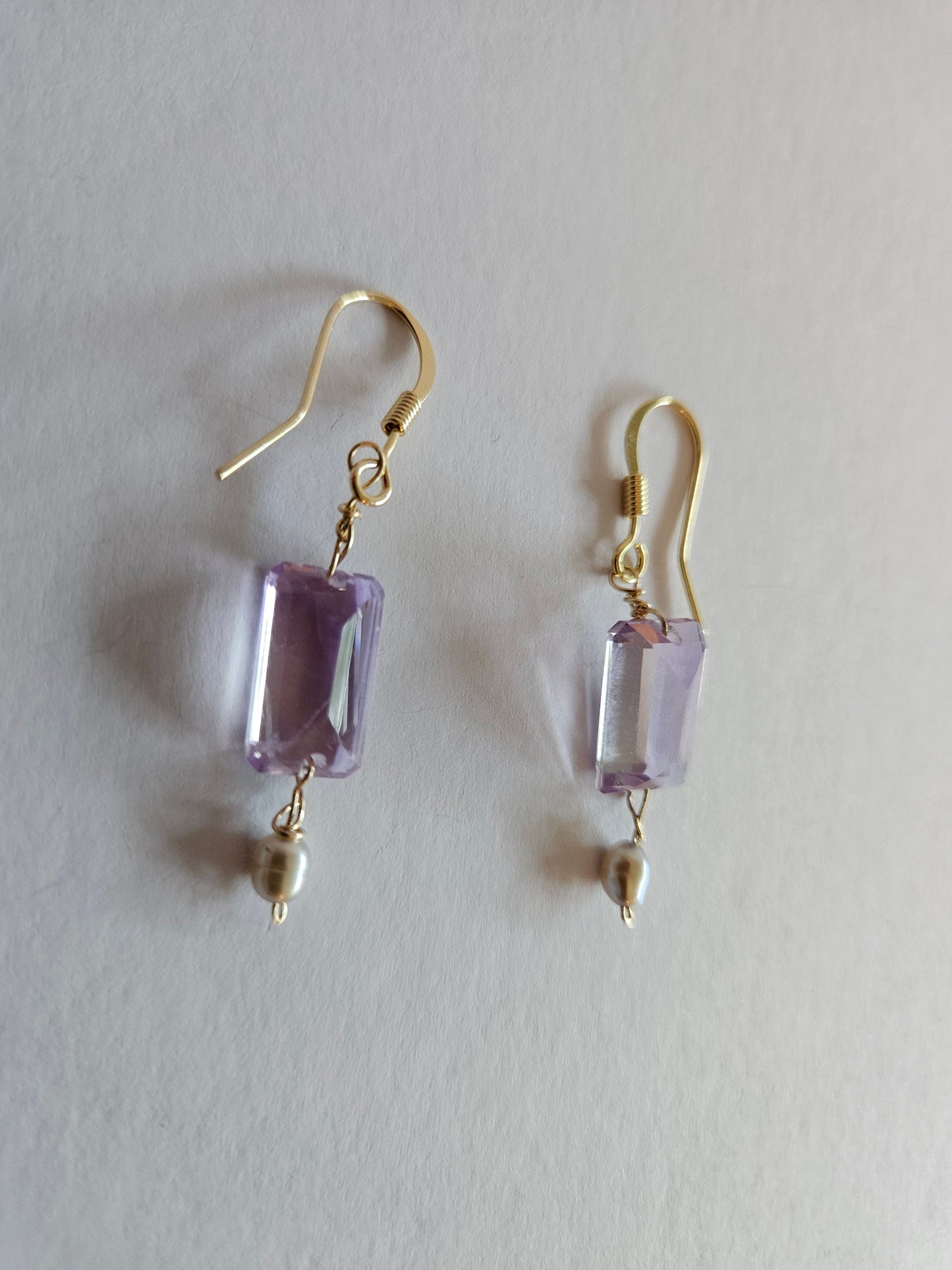 Amethyst & Freshwater Rice Pearl Drop Earrings (14kGF)