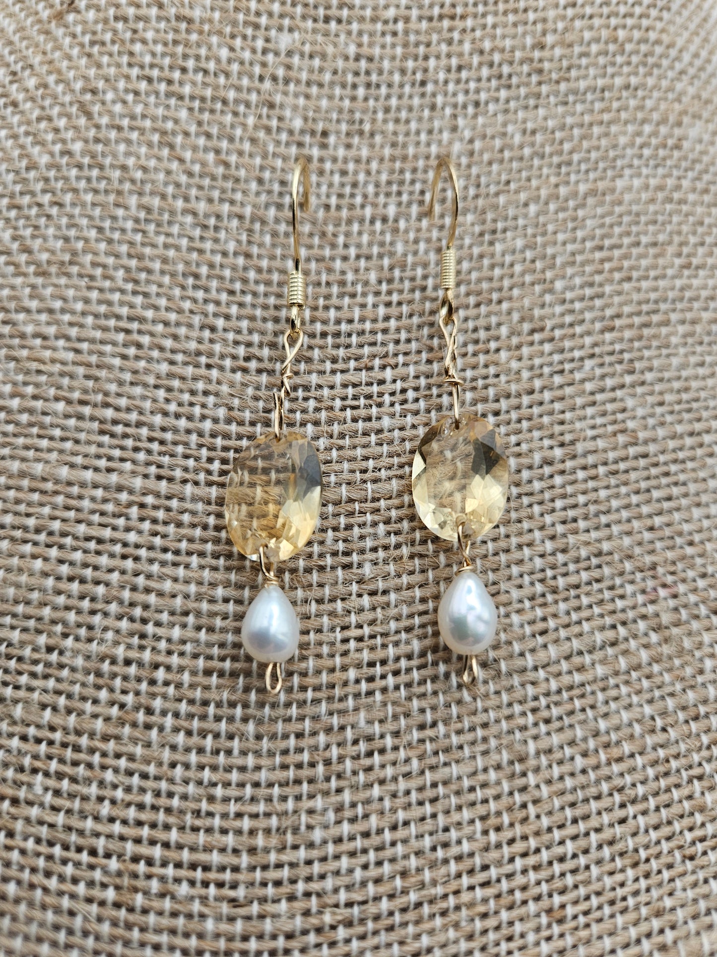 Citrine & Freshwater Rice Pearl Drop Earrings (14kGF)