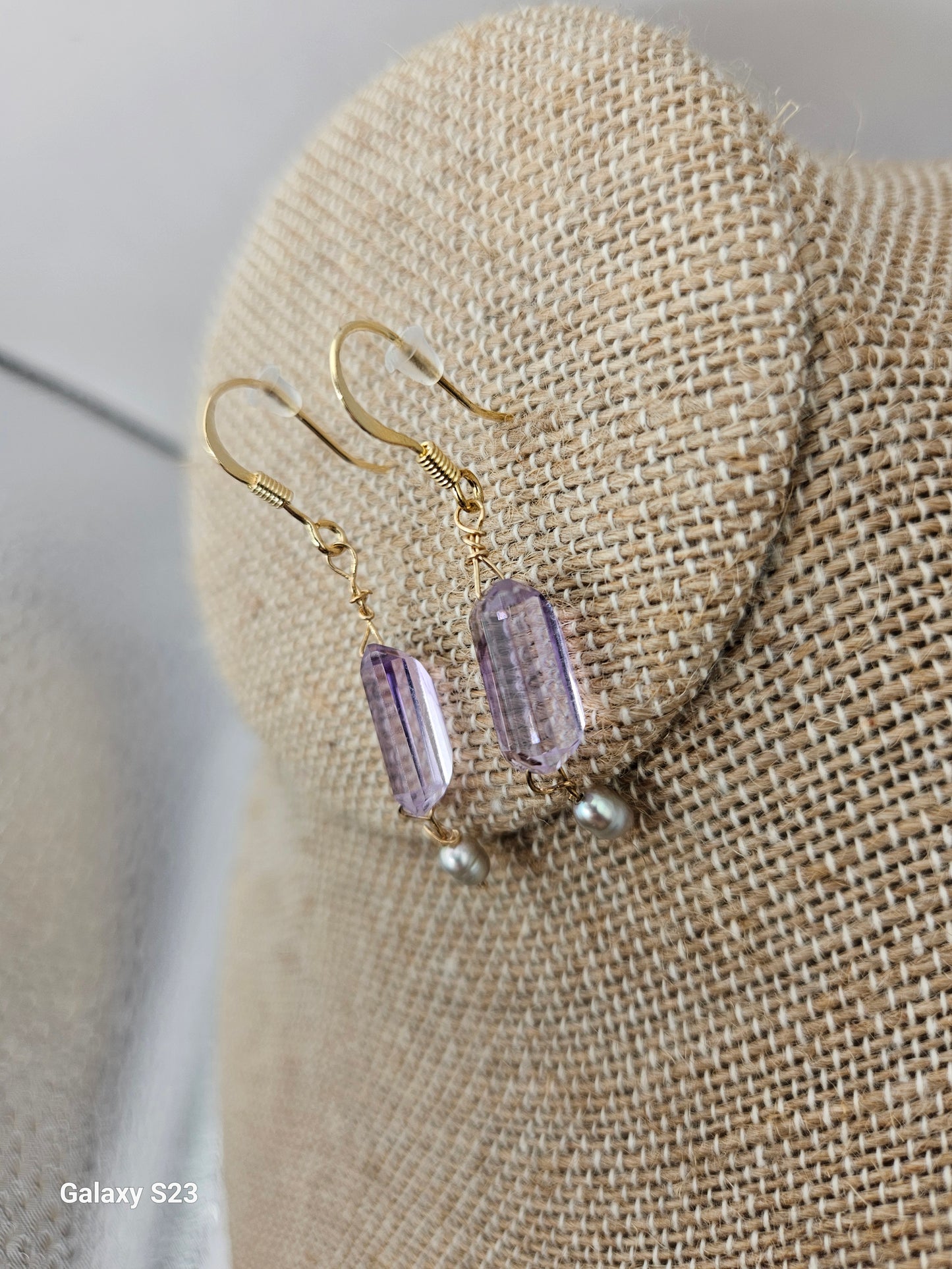 Amethyst & Freshwater Rice Pearl Drop Earrings (14kGF)