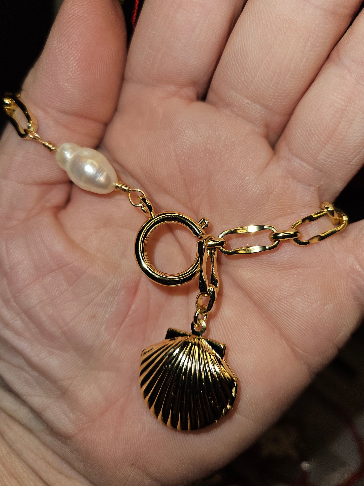 14kgf Shell Locket with Freshwater Baroque Pearl Bracelet