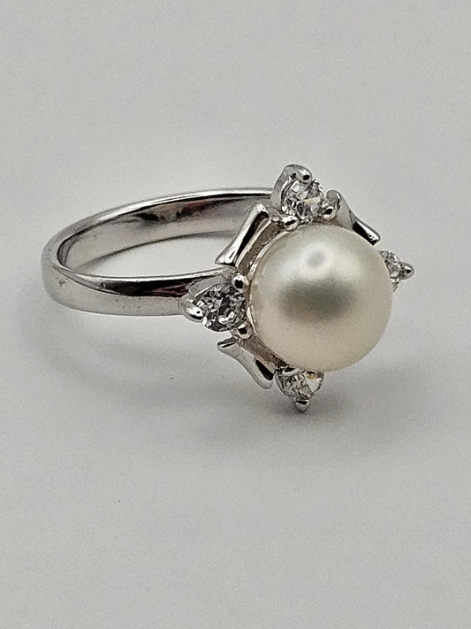 Vintage 1940's Freshwater Pearl, CZ Sterling Silver Ring