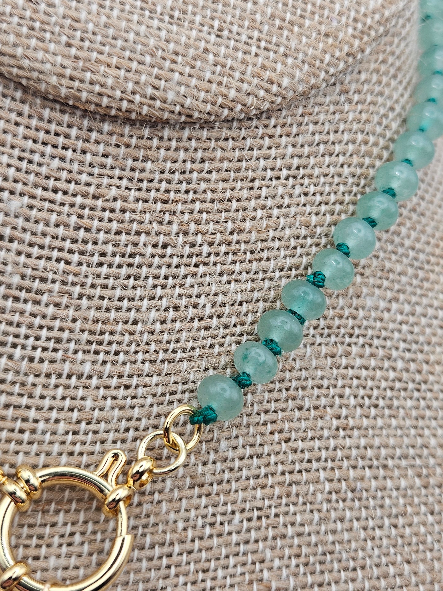 14k GF Aventurine Bead Vintage 50's Cultured Pearl Clover Charm Spring Clasp Necklace