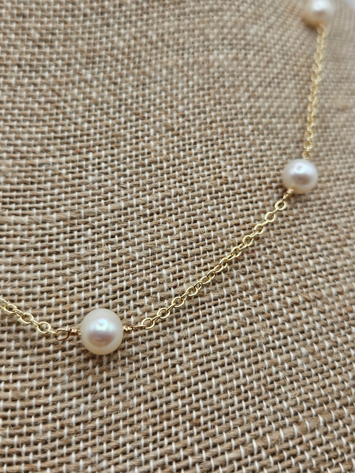 14k Gold Filled Freshwater White Round Pearl Station Bracelet