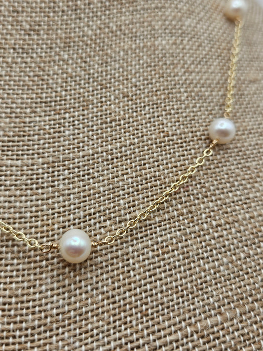14k Gold Filled Freshwater White Round Pearl Station Bracelet