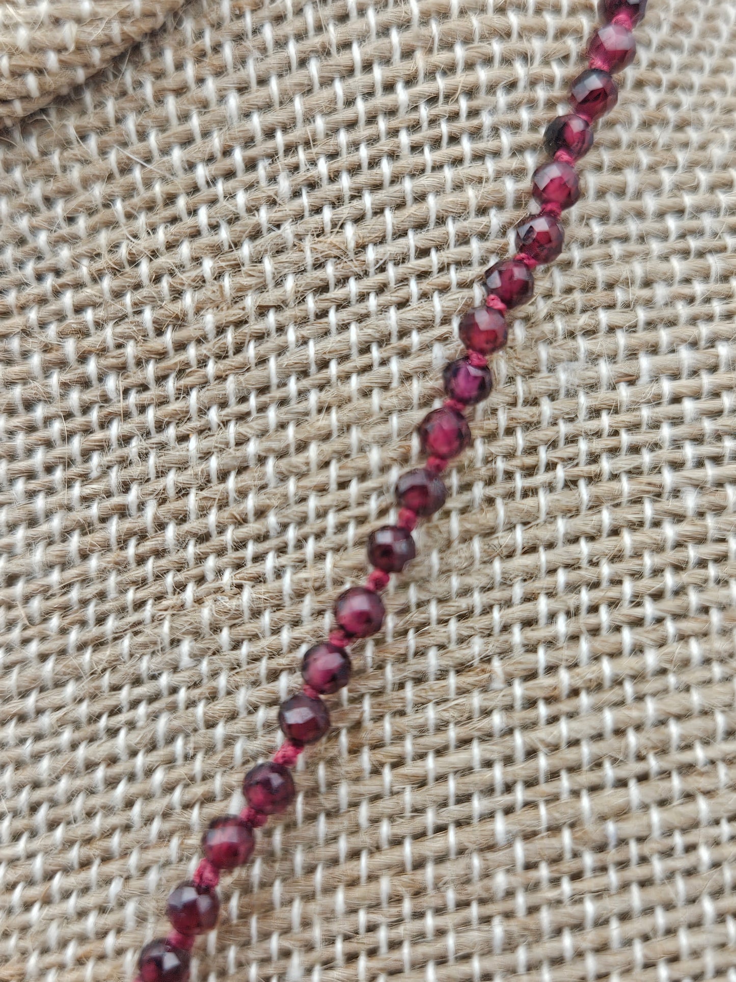 14kgf Faceted Garnet Hand Knotted Silk Cord Heart Locket Spring Clasp Necklace