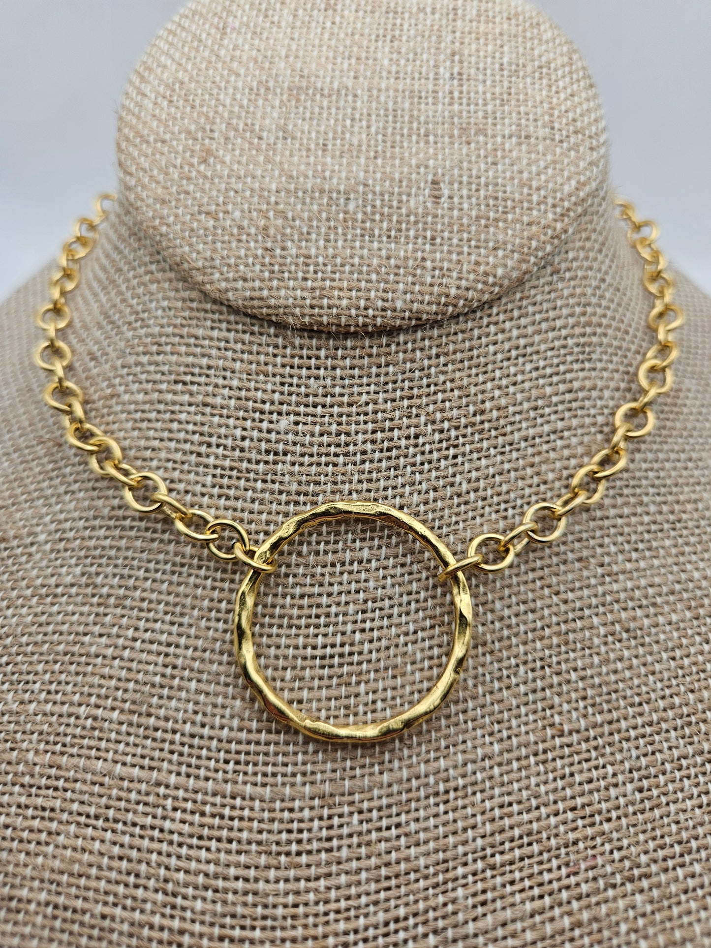 Antiqued 12kgf Large Hammered Circle Focal Chain Necklace