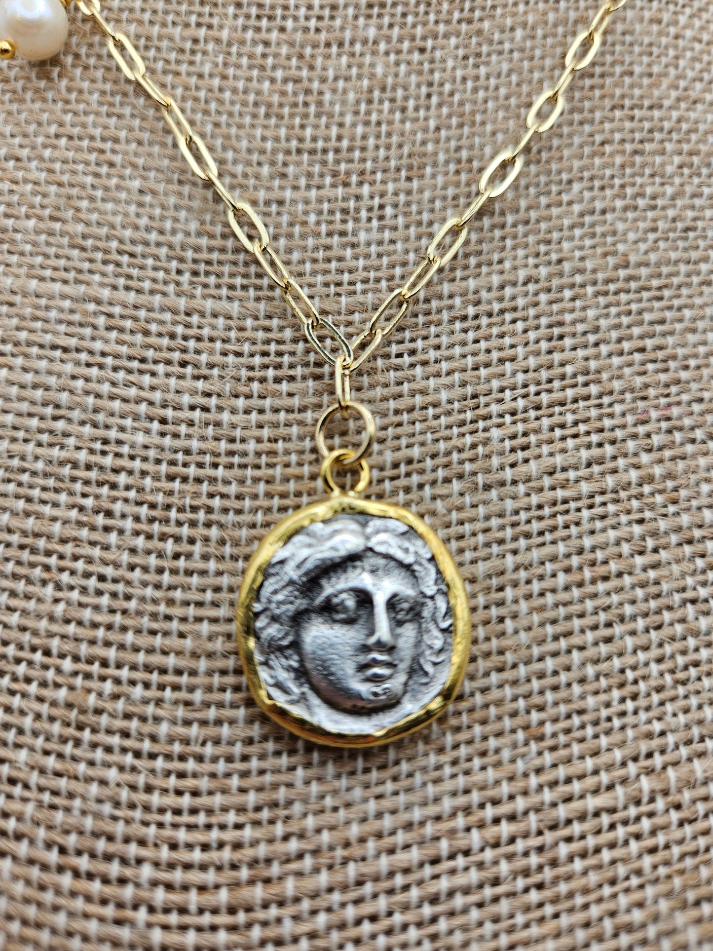 14k Gold Filled Medallion & Freshwater White Pearl Drop Chain Necklace