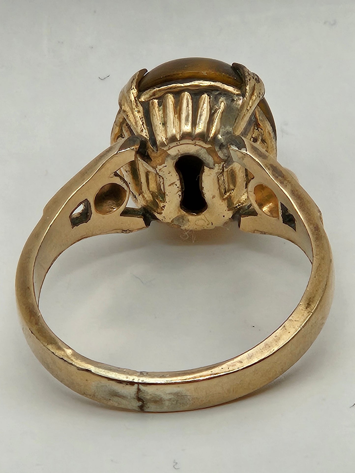 12kgf Vintage 1940's Prong Set Tigers Eye Ring