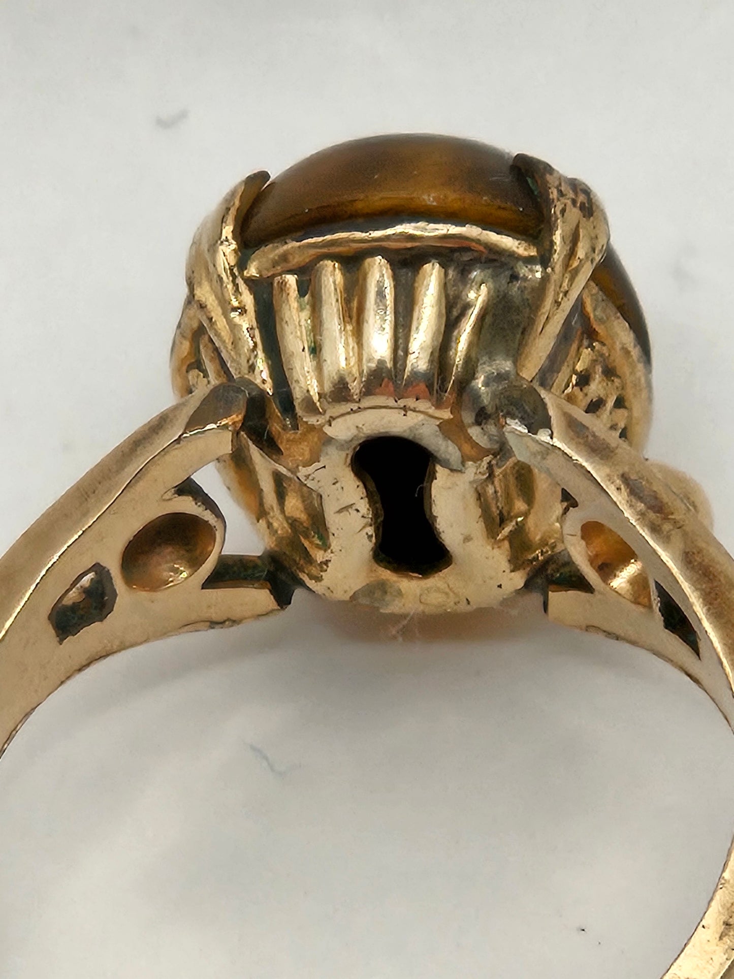 12kgf Vintage 1940's Prong Set Tigers Eye Ring