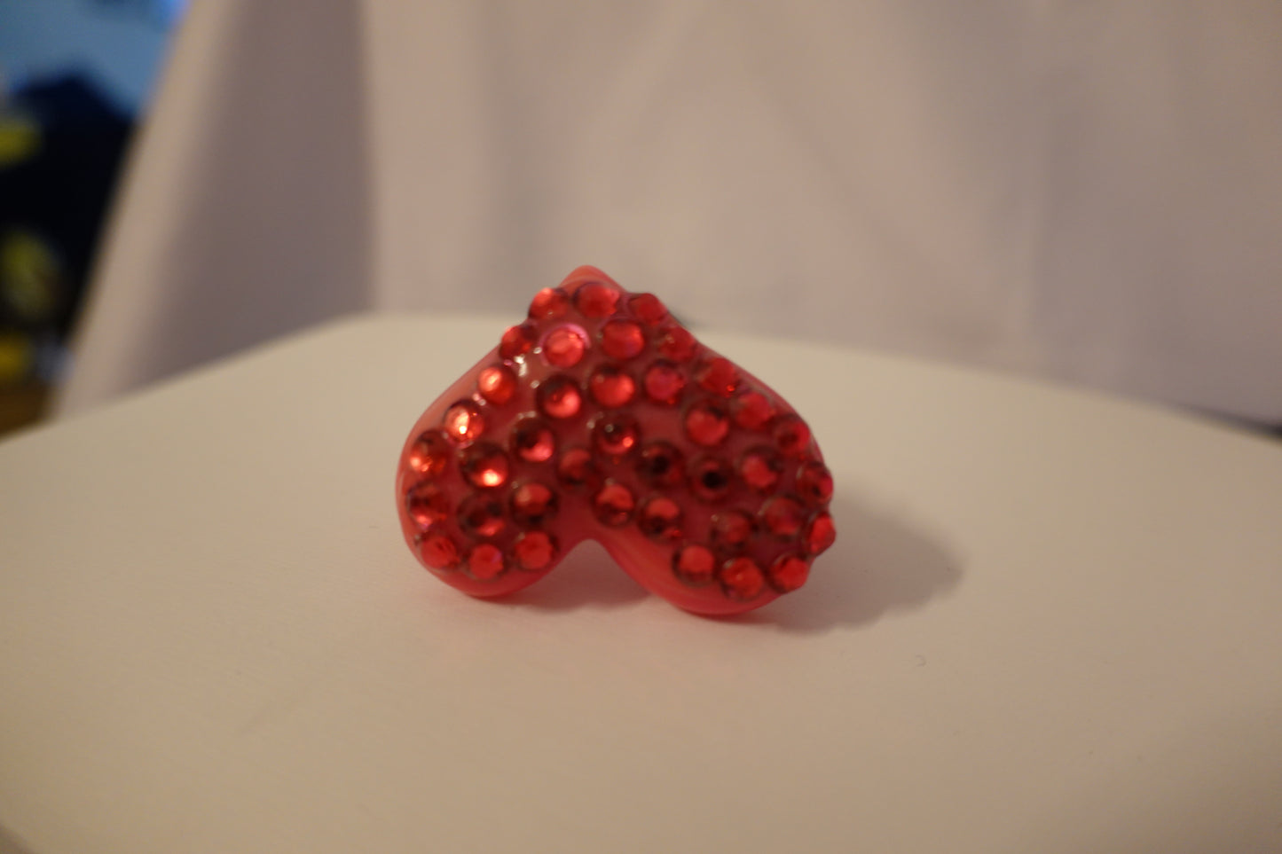 Vintage Hot Pink Rhinestone Plastic Heart Ring Size 9 (EUC)