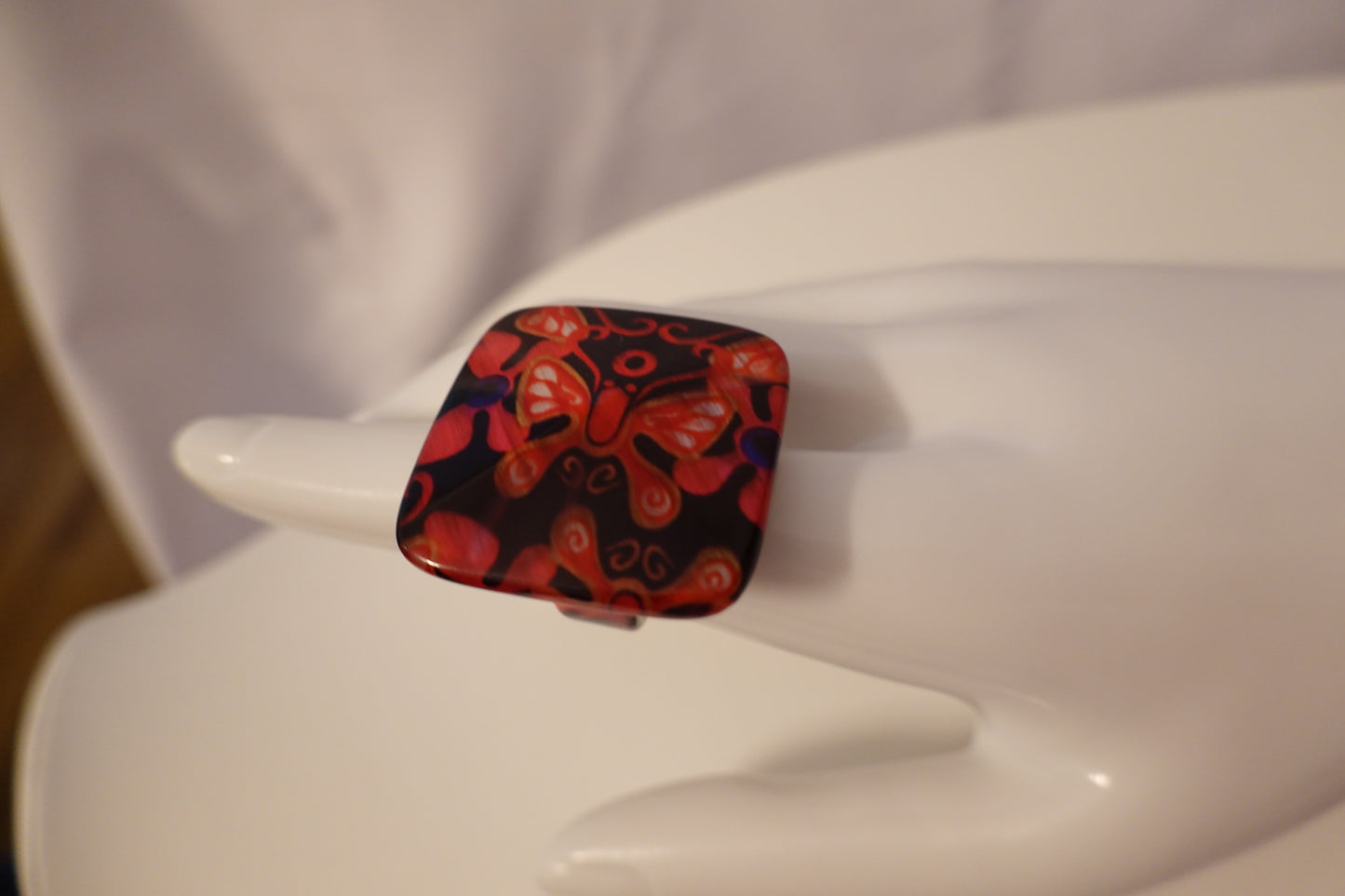 Vintage 1970's Butterfly Plastic Statement Ring Size 7.5