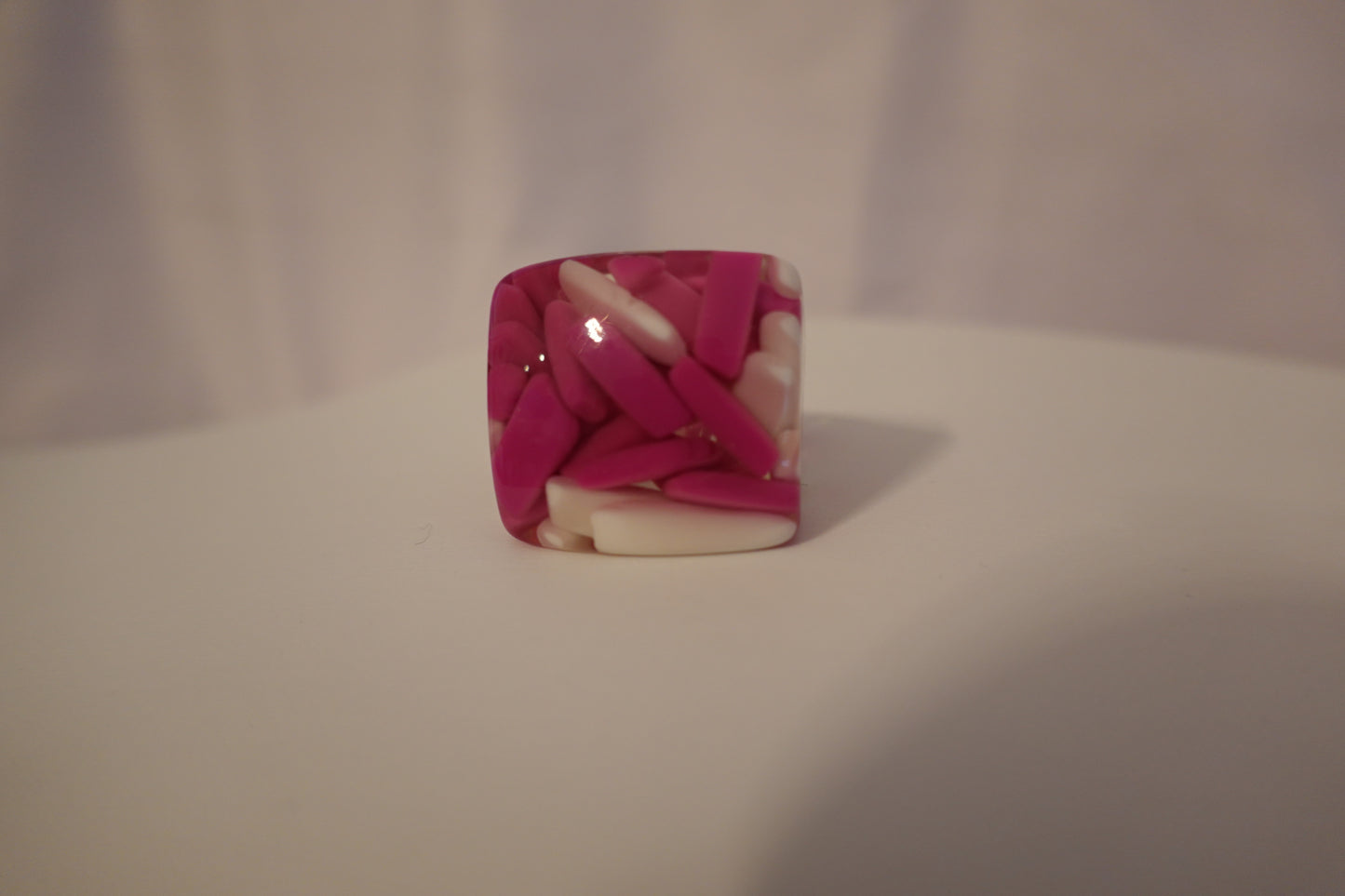 Vintage 1980's Lucite Pill Ring Included Square Dome Ring Size 8.5 (EUC)