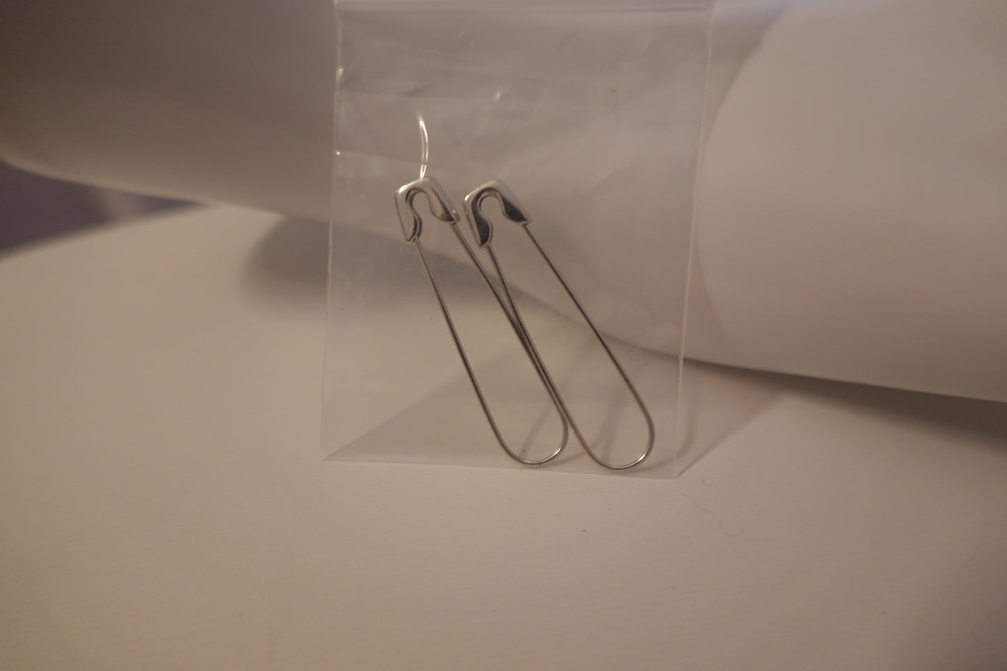 Vintage Sterling Silver Safety Pin Pull Through Drop Earrings 1.41g (Like New)