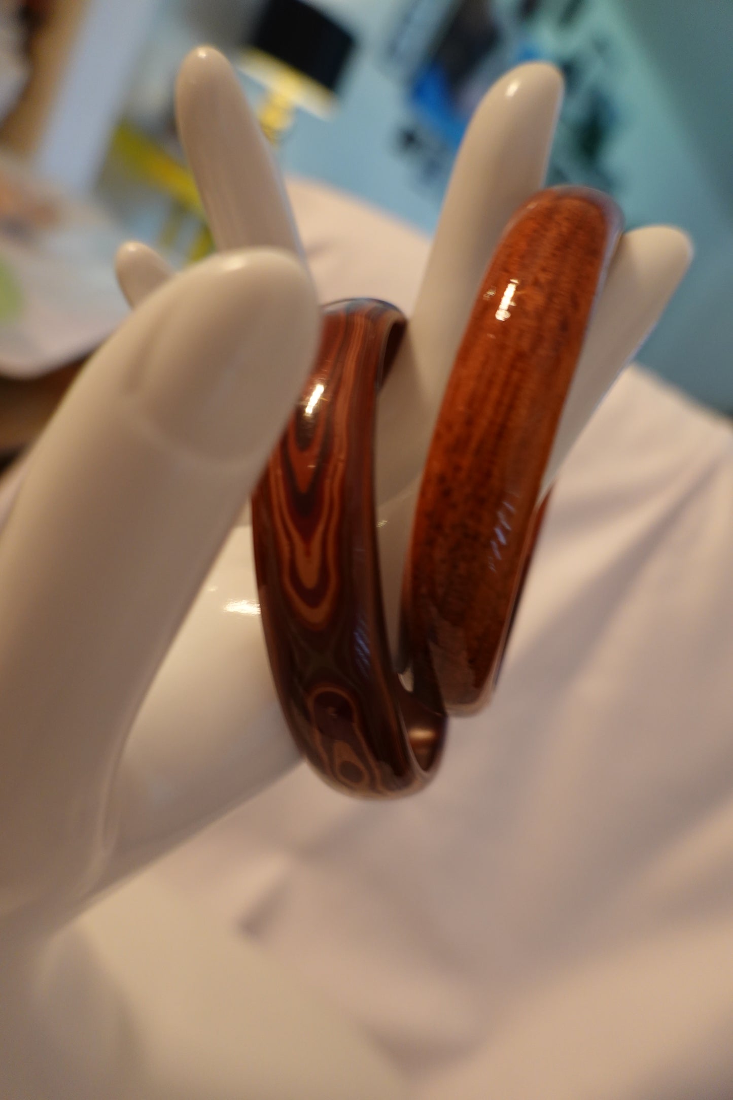 Vintage Faux Bois (Wood Like) Brown Lucite 1960's Bangle Bracelets (EUC)