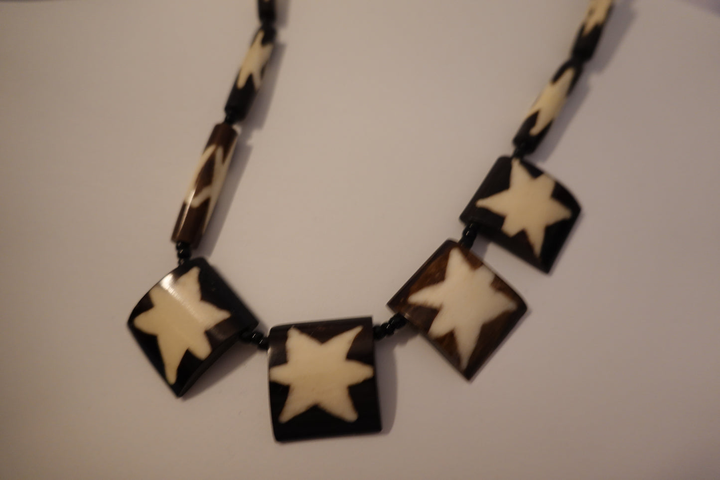 Vintage 1960's Bakelite Bone Black Brown Bead Necklace (VGUC)