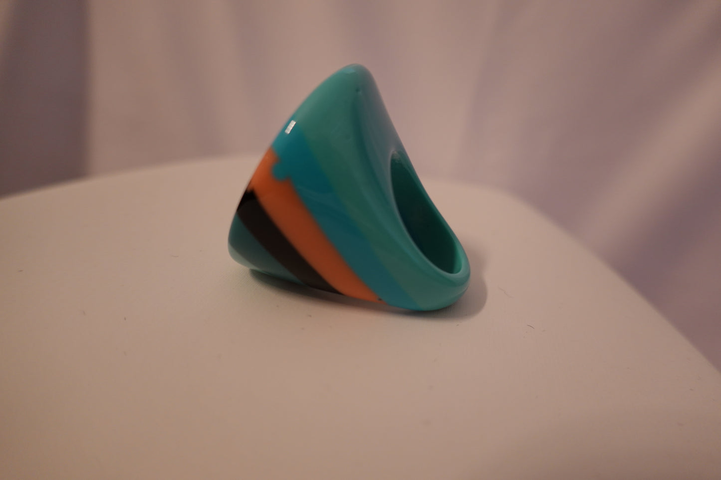 Vintage 1990's Lucite Striped Runway Statement Ring Size 7.5-8 (EUC)