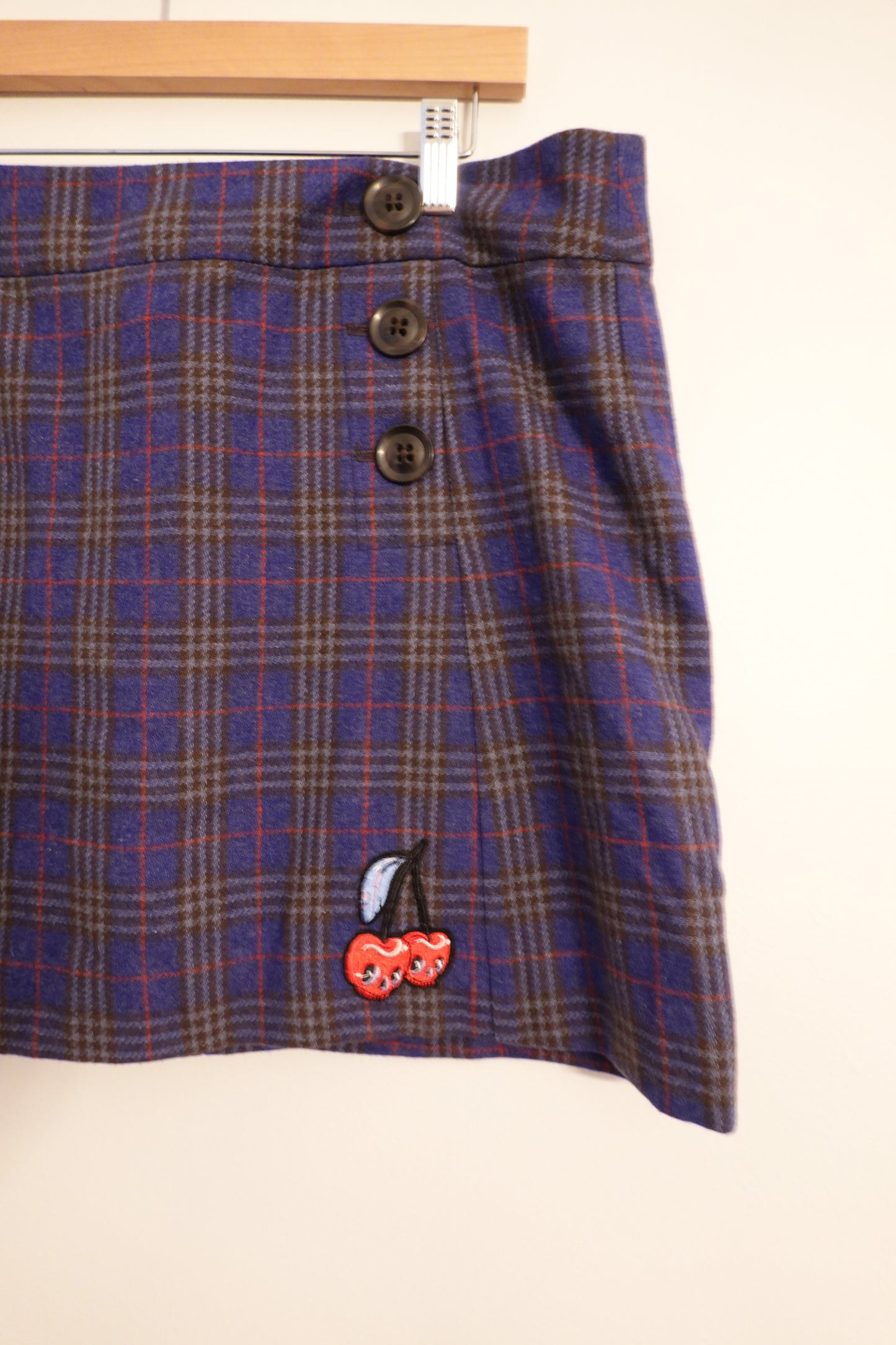 Vintage Gap Y2K Plaid Wool Blend Mini Skirt w/ Poison Cherry Skulls Size 12 (EUC)