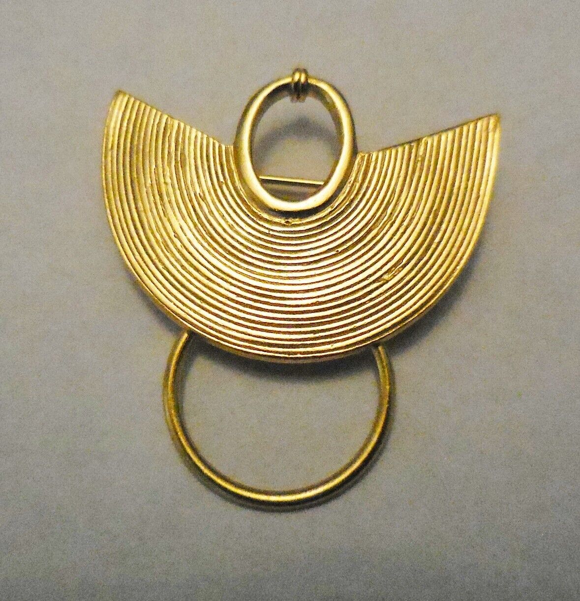 Vintage Pre Hispanic Gold Filled Brooch (EUC)