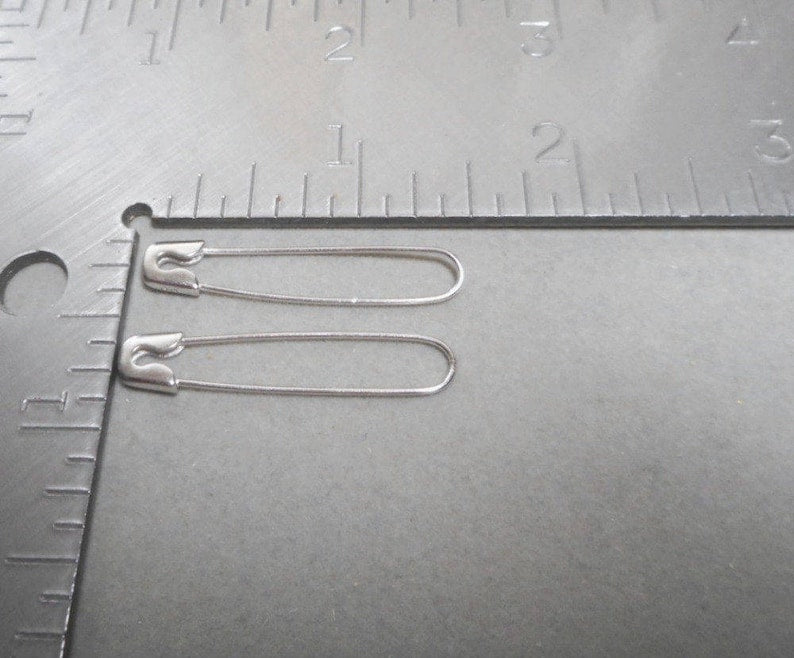 Vintage Sterling Silver Safety Pin Pull Through Drop Earrings 1.41g (Like New)